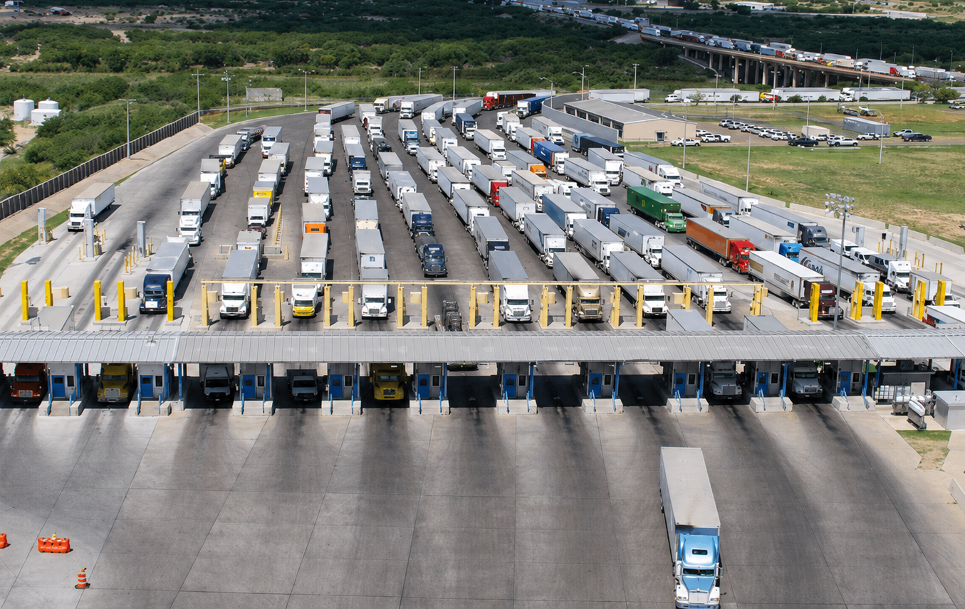 Aerial view of the border port of entry on the MX–USA corridor